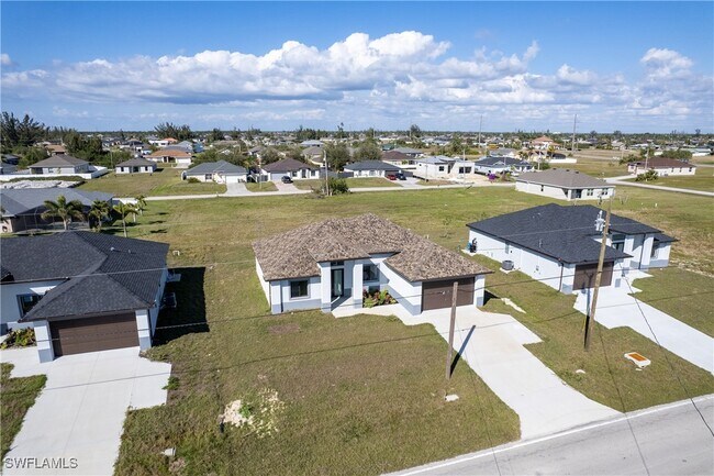 Building Photo - 2431 Tropicana Parkway W