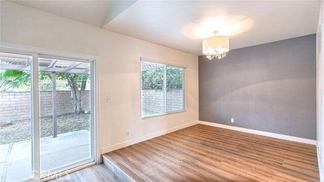 Building Photo - 1270 Glenthorpe Dr