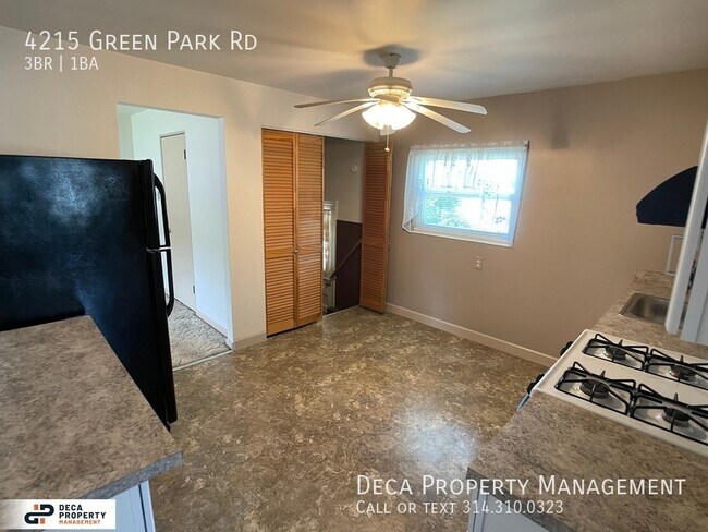 Building Photo - 3 Bedroom House