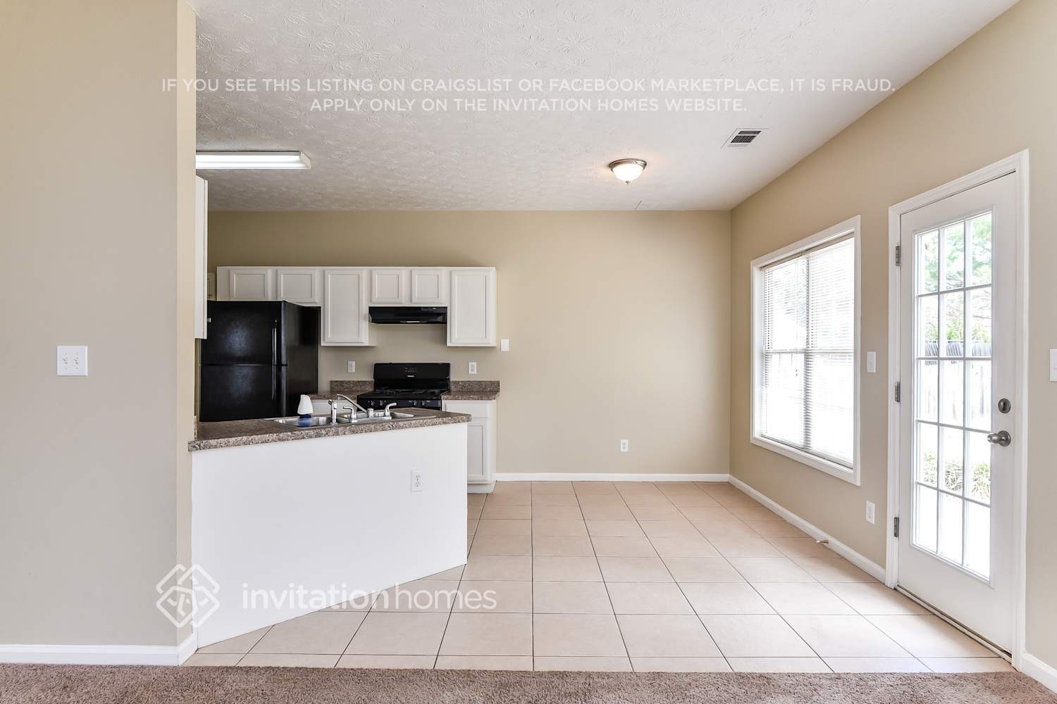 Building Photo - 548 Bellingham Dr