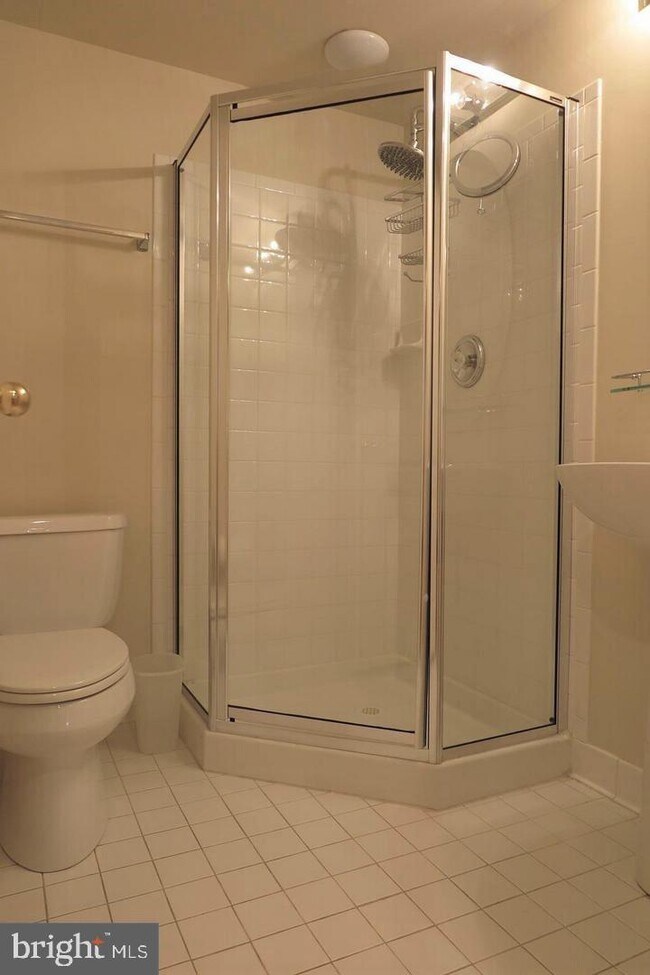 Building Photo - 10549 Tuckerman Heights Cir