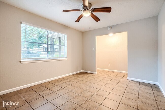 Building Photo - 3529 Willie Way