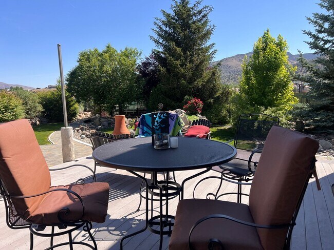 Building Photo - Coming Soon-- Large Beautiful Home off Tol...
