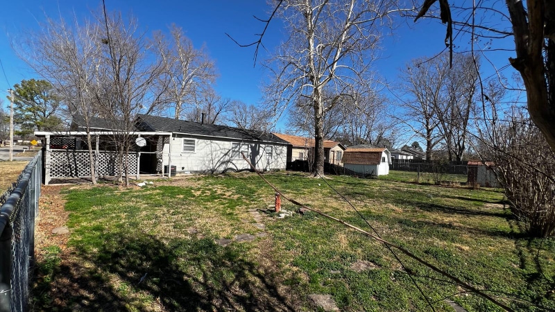 Building Photo - 1608 Glennen Dr