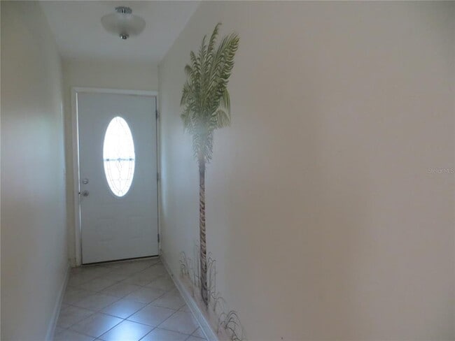 Building Photo - 2750 E Bay Dr