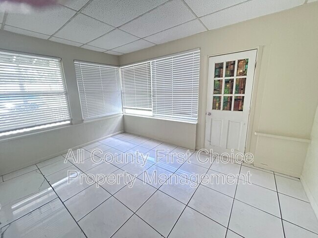 Building Photo - 6480 66th Ave N