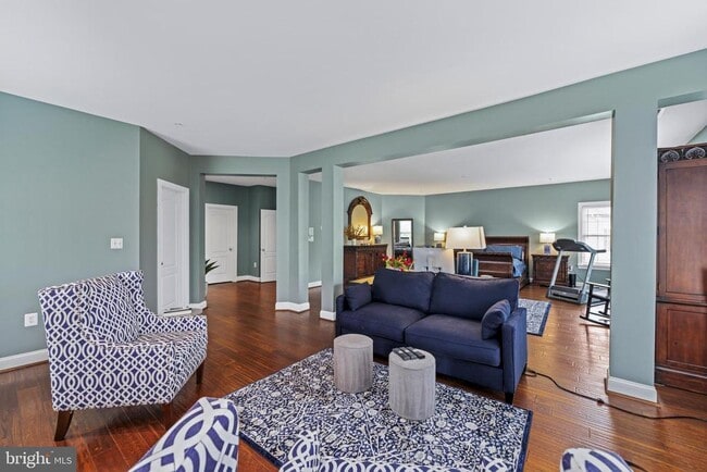 Building Photo - 2831 Galeshead Dr