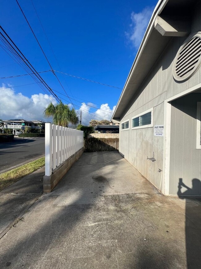 Building Photo - o7518hr