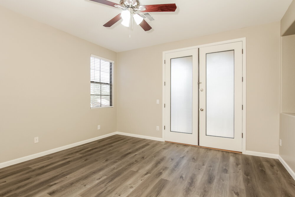 Building Photo - 2432 W Dusty Wren Dr