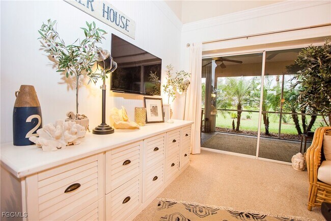 Building Photo - 22631 Island Lakes Dr