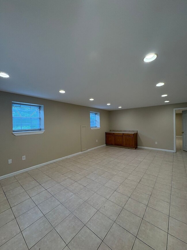 Building Photo - 148 Old Chattanooga Ln
