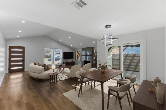 Building Photo - 3817 Leafield Dr