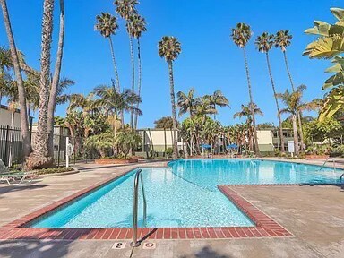 Building Photo - 3700 Dean Dr