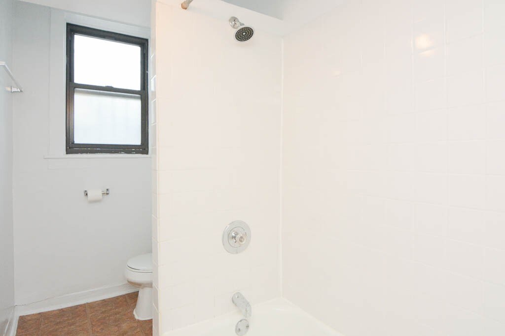 Building Photo - 2520 N Kedzie Blvd