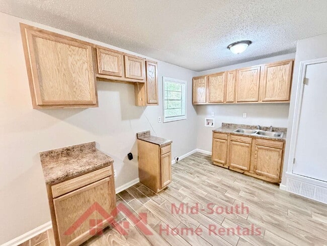 Building Photo - 4315 Mountain Terrace St