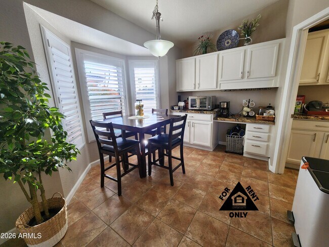 Building Photo - 15548 W Catalina Dr