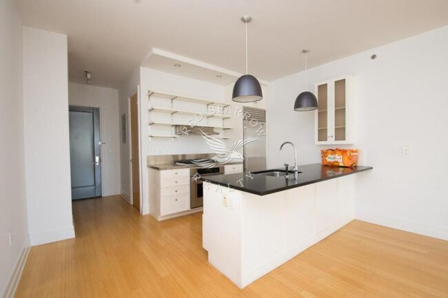 Building Photo - 1 bedroom in BROOKLYN NY 11201