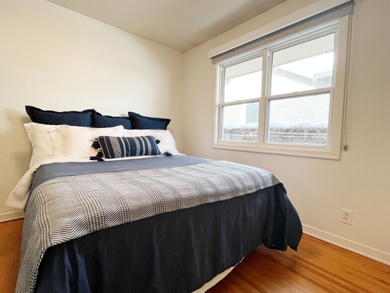 MAIN LEVEL BEDROOM #2 - 21 Sheridan Ave S