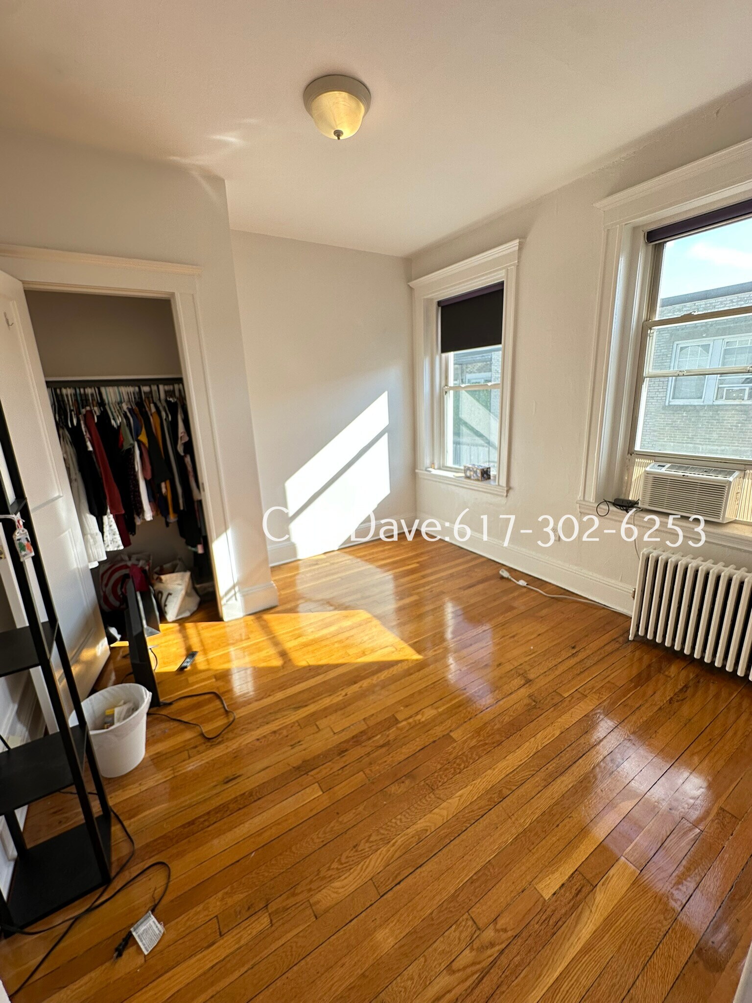 Building Photo - 7 Carol Ave