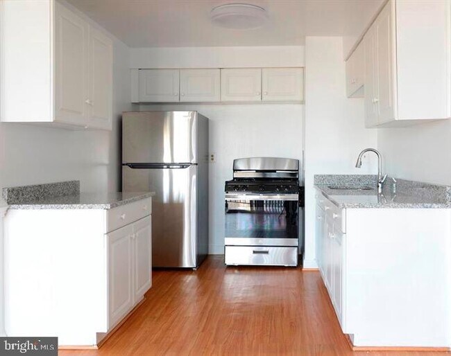 Building Photo - 4345 Ivymount Ct