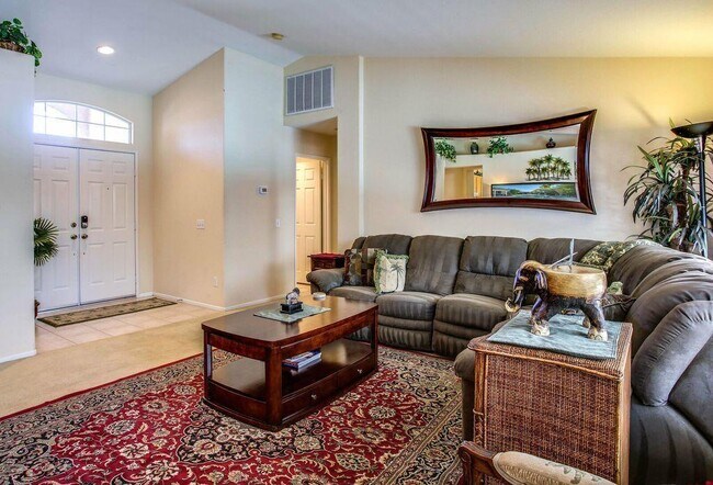 Building Photo - 37760 Driscoll St