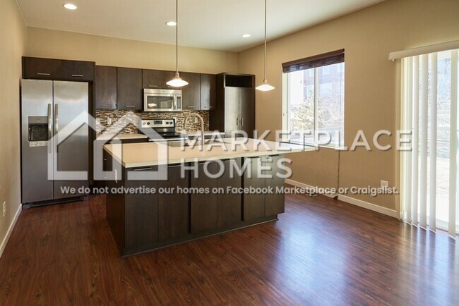 Building Photo - 10711 Truckee Cir