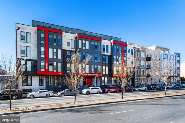 Building Photo - 1028 Bladensburg Rd NE