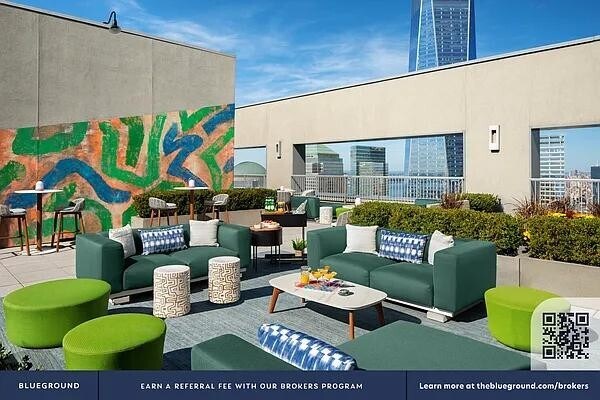 Building Photo - 123 Washington St