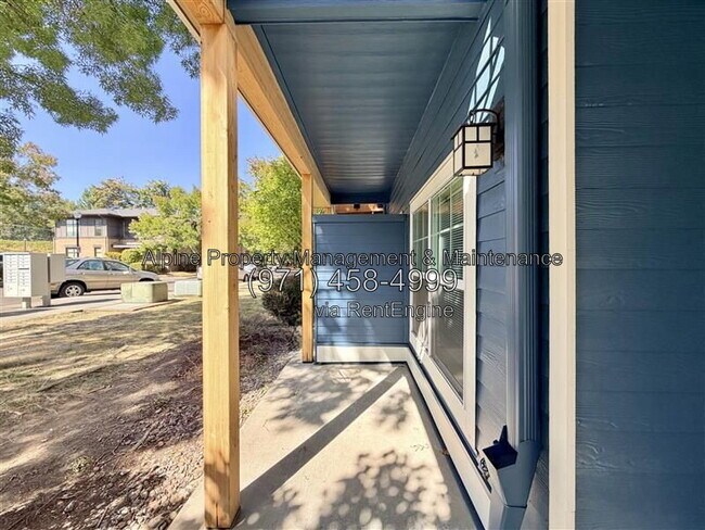 Building Photo - 22836 SW Forest Creek Dr