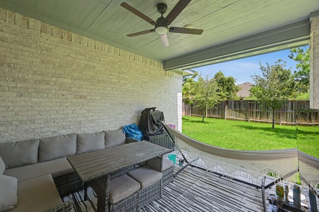 Building Photo - 155 Renodes Garden Ln