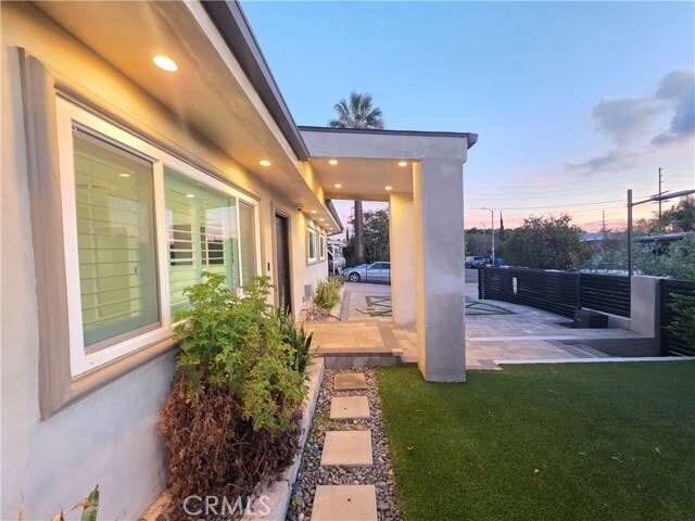 Building Photo - 11164 Tamarack Ave