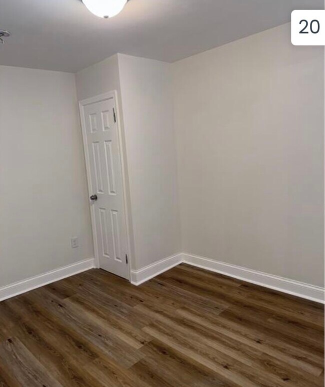 Building Photo - 1526 S 29th St