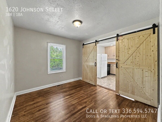 Building Photo - 1620 Johnson St