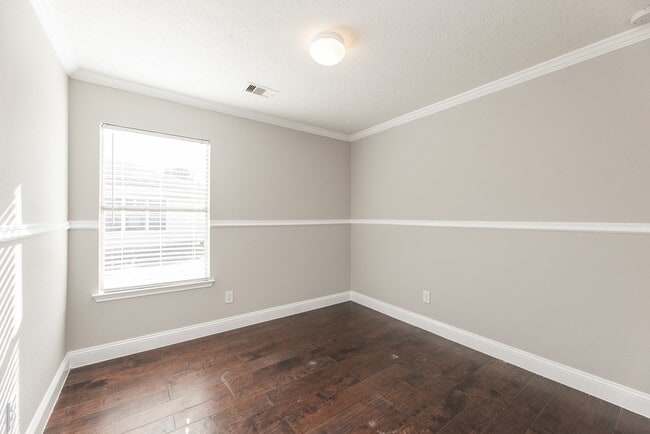 Building Photo - 16026 Arapaho Bend Ln