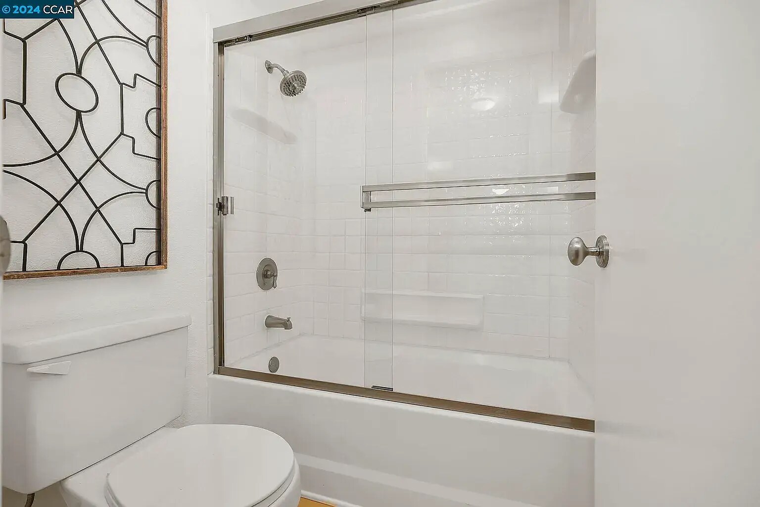 Building Photo - 2530 Oak Rd