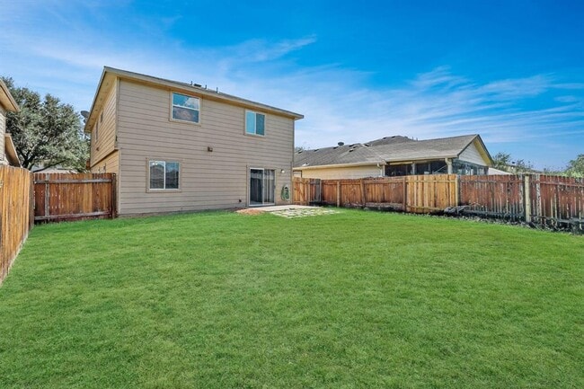 Building Photo - 1520 Anise Dr