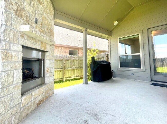 Building Photo - 6829 Brindisi Pl