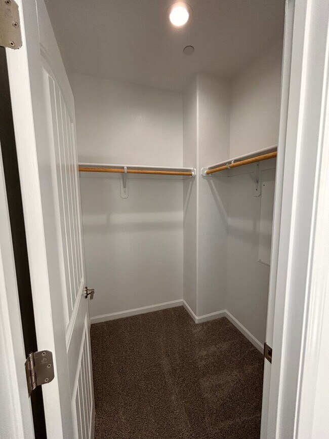 Building Photo - Beautiful Brand-New House for rent in Visa...