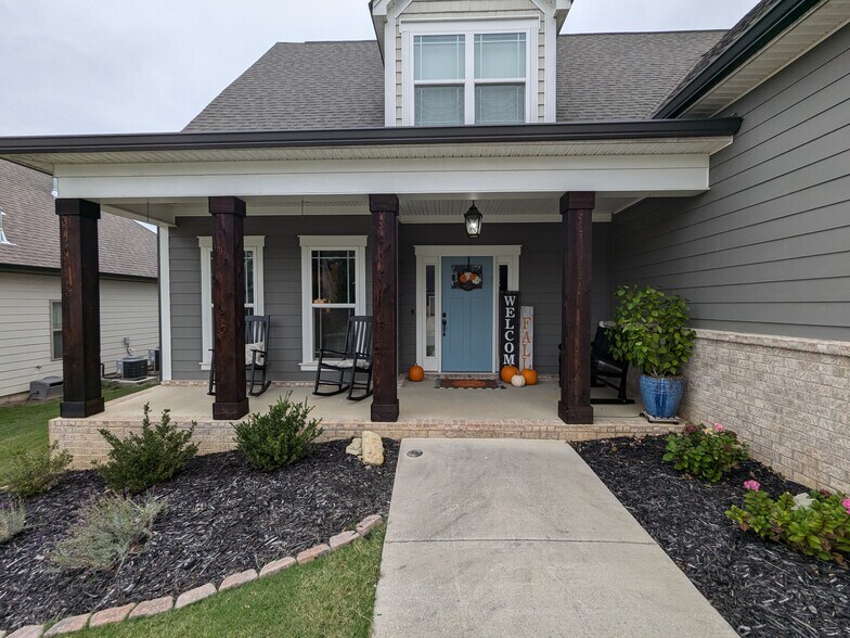 Exterior - 7458 White Pine Dr