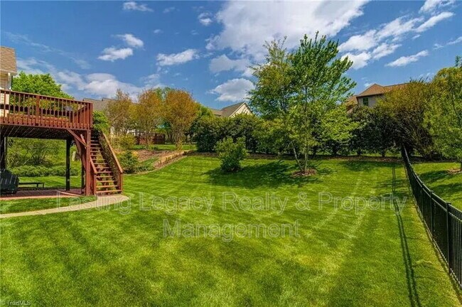 Building Photo - 475 Ashbry Run Dr