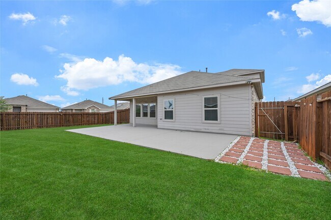 Building Photo - 21023 Belmont Village Wy
