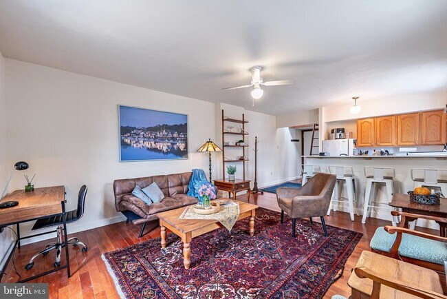 Building Photo - 2007 Mt Vernon St