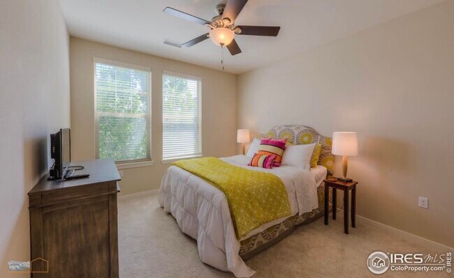 Bedroom - 13598 Via Varra