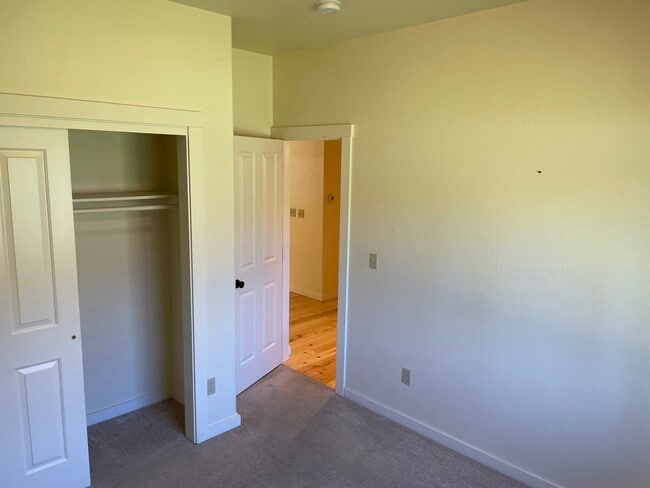 Bed 2 - 714 State Park Rd