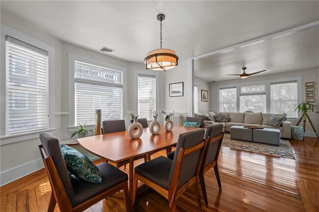 Building Photo - 25 Peckham Ave