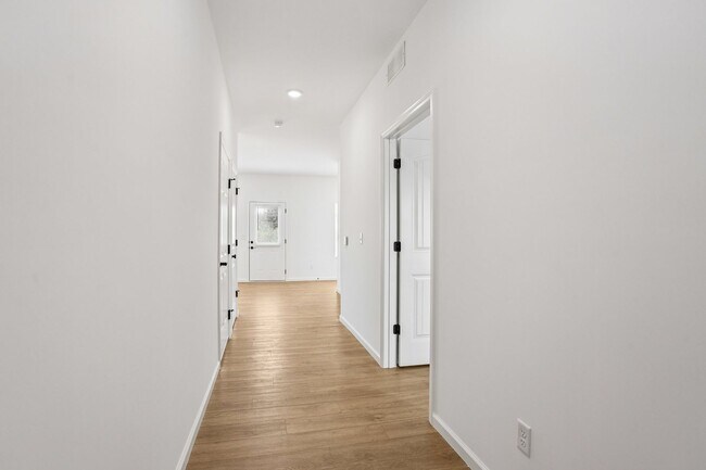 Building Photo - 41 Santo Domingo Dr