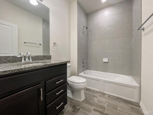 Building Photo - 14545 Salt Meadow Dr