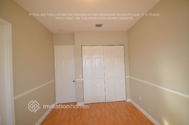 Building Photo - 7421 Water Dance Way