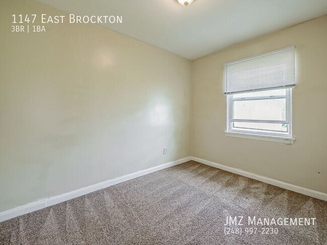 Building Photo - 1147 East Brockton-