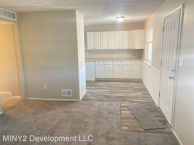 Building Photo - 3 br, 1 bath House - 14212 McGuire St.